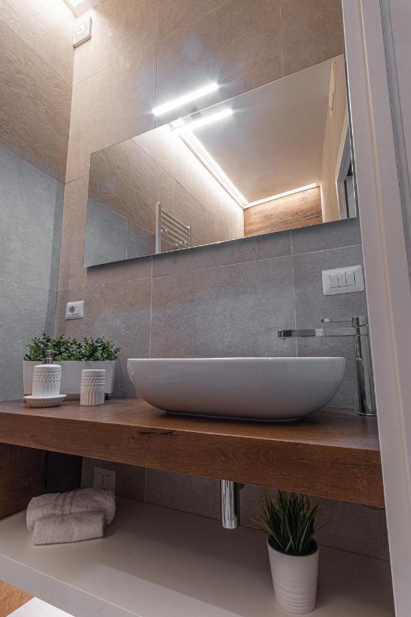 Casa Zummo Ortigia Luxury Apartment Сиракуза Екстериор снимка